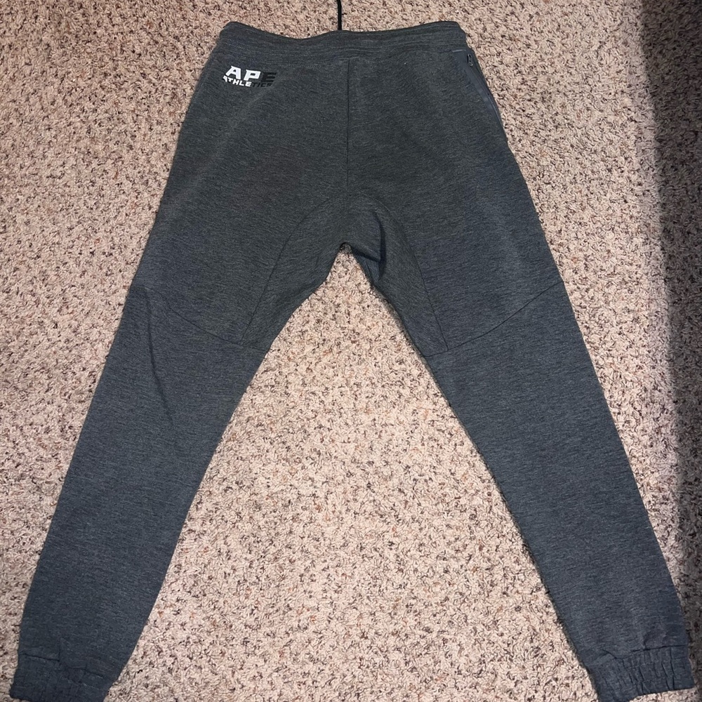 Sweatpants bundle - Picture 10 of 12